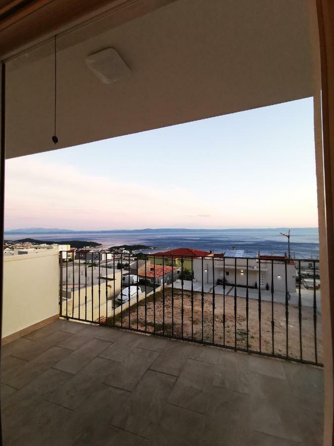 Charming Studio - Apartment Makarska Exterior photo